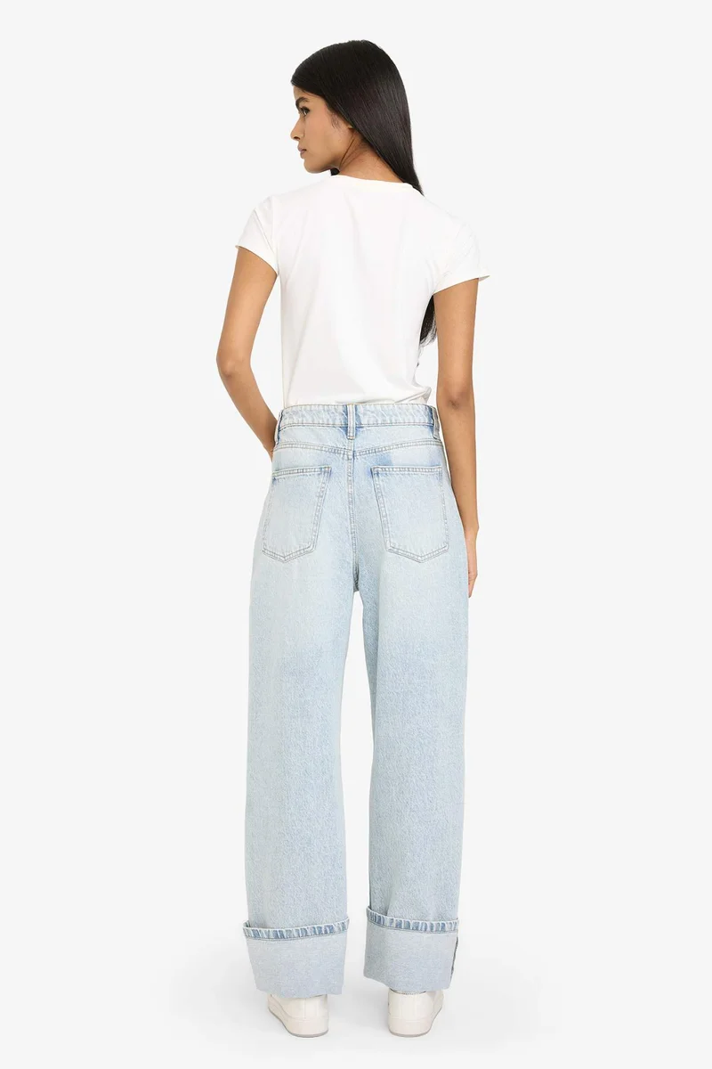 Defacto  Relax Fit Regular Hem Jeans for Women | Best Price UAE