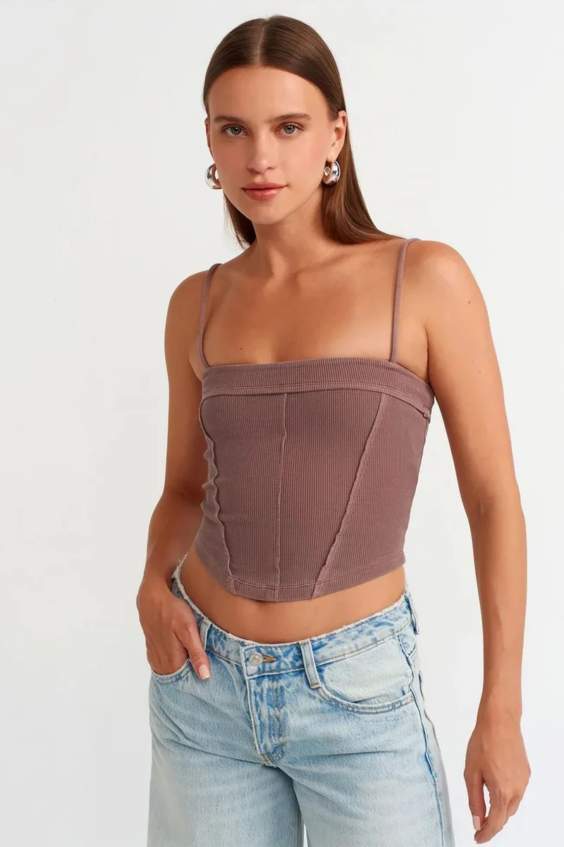 DILVIN Ribbed Square-Neck Crop Top