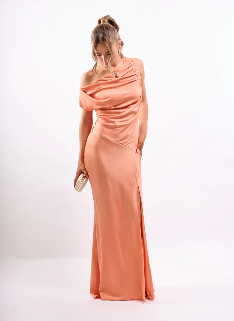 FALLEN SHOULDER MAXI DRESS WITH SPLIT IN COPPER