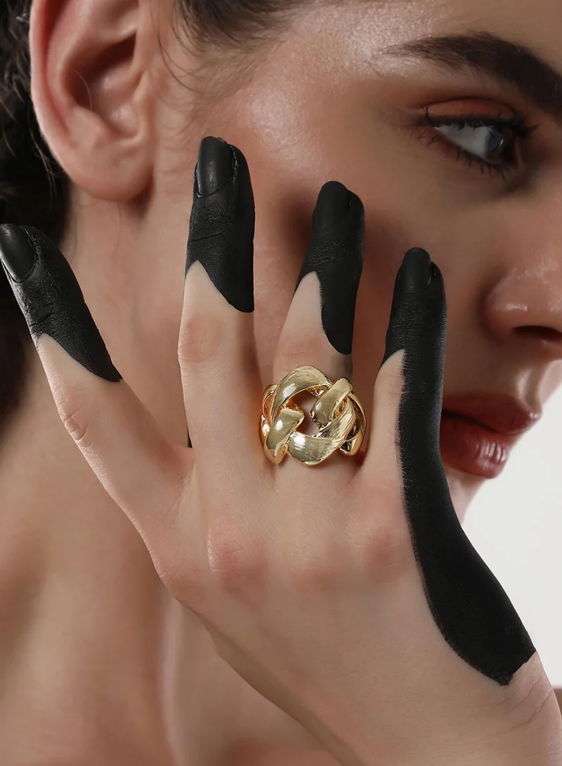 SOHI Adjustable Contemporary Artificial Finger Ring Jewellery