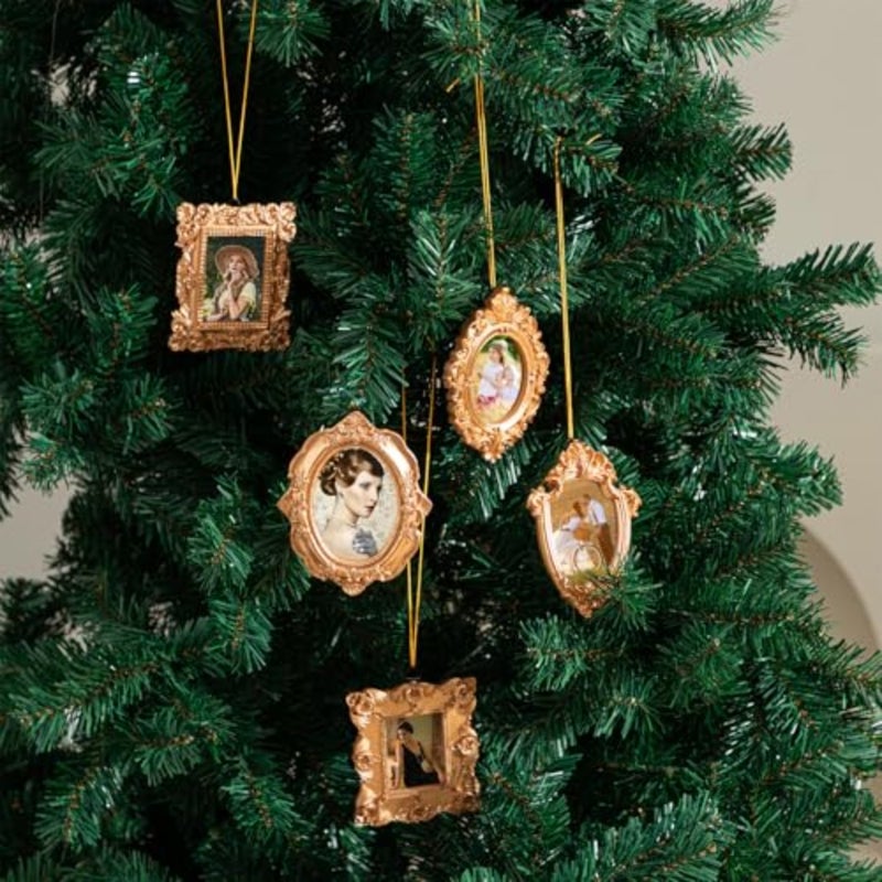 5 Pcs Refrigerator Mini Frames Magnetic Vintage Picture Display with Back Small Antique Picture Frames with Hooks and Rope Refrigerator Magnets Photo Display Christmas Decor - Image 4