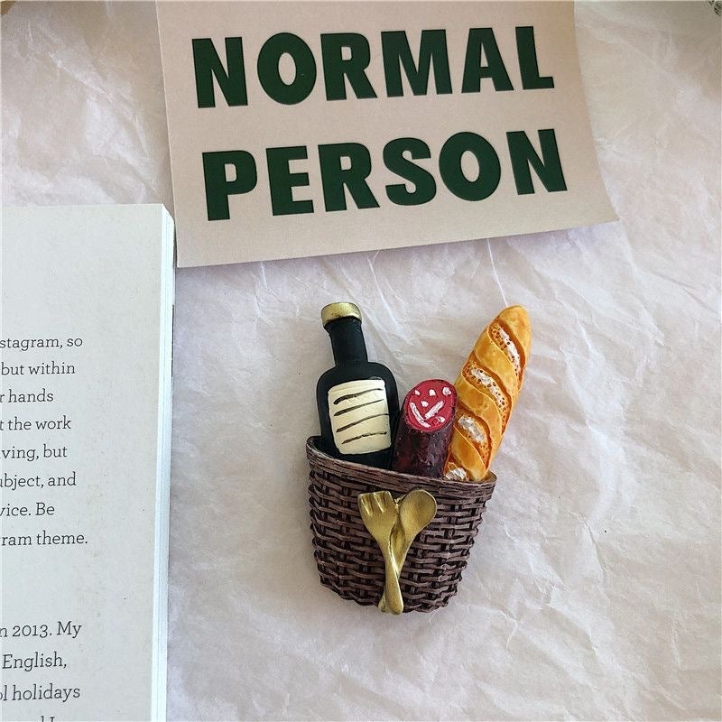 * Beautiful Little Aunt * Refrigerator Sticker Three-Dimensional Creative Magnetic Paste Simulation Food Bread Message Sticker Magnet - Image 1