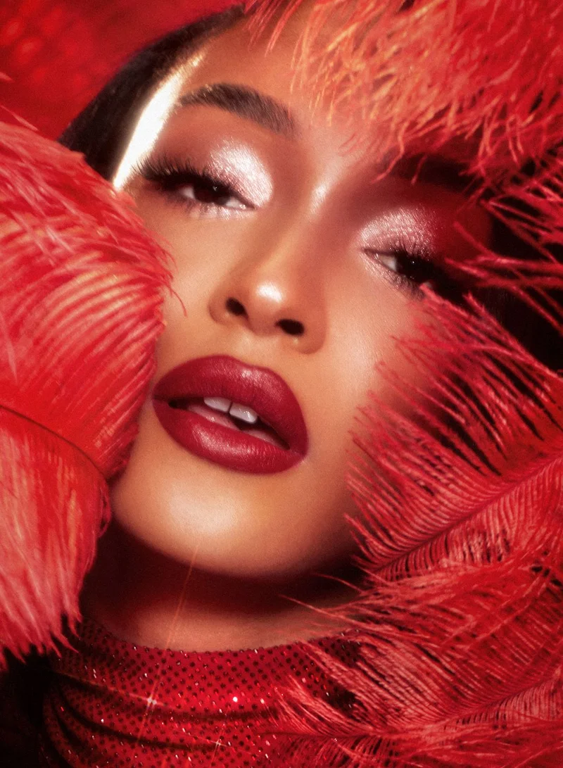 Charlotte Tilbury Cinematic Red (Scarlett Red)