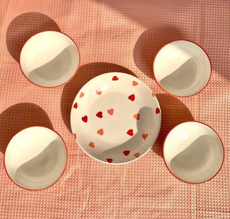 Generic Porcelain Serving Dish Set, White and Red, Bowls and Plate, 5-Piece, Oven and Microwave Safe, .Ais - Image 2