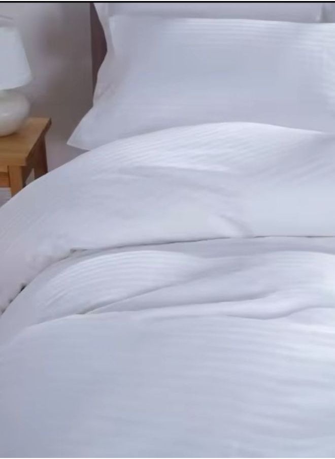 LUNA Home 6-Piece Premium Quality Super Soft Light Weight King Size Bedding Set Includes 1xDuvet Cover 220x240 cm, 1 Fitted sheet - 200*200cm+30cm, 4x Pillow Cases ,White stripe Design  - Image 3