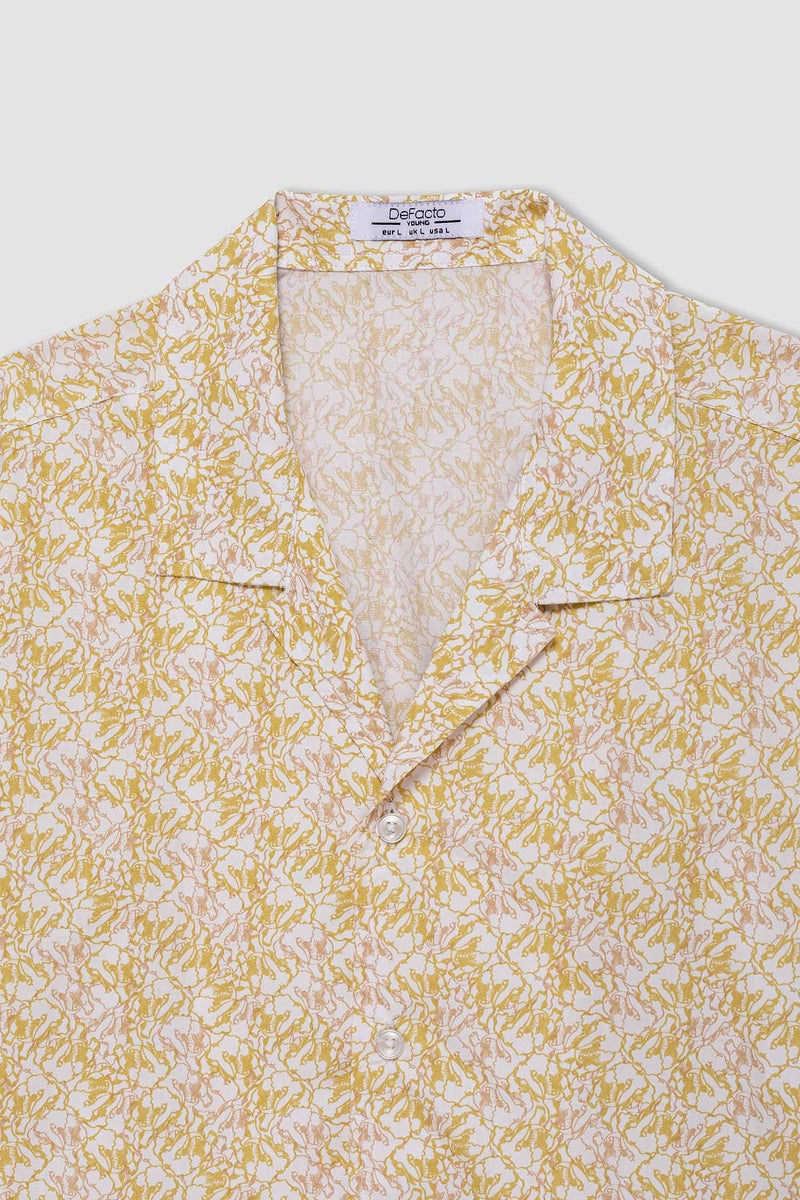 DeFacto Man Regular Fit Resort Collar Printed Short Sleeve Shirt  - Image 3