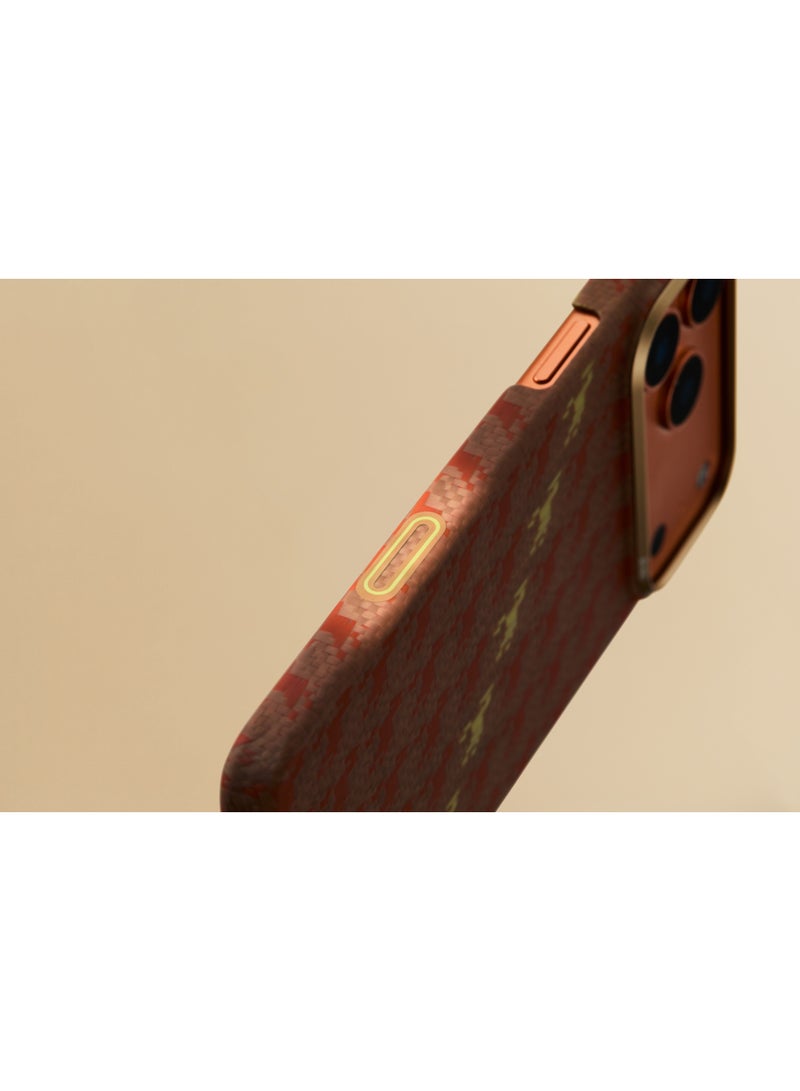 PITAKA غطاء PITAKA لهاتف آيفون 17 برو، غطاء هاتف رفيع للغاية من ألياف الأراميد، تصميم بسيط متوافق مع MagSafe، غطاء واقي خفيف الوزن، نسيج منسوج، سعادة على شكل كهرمان - Image 4