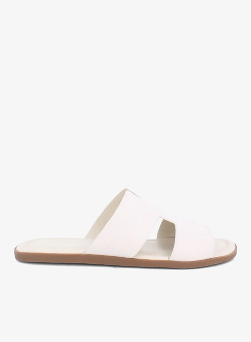 ميلانو ديفي