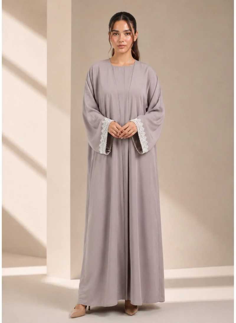 Light Purple Nida Abaya with Matching Inner & Lace Sleeves