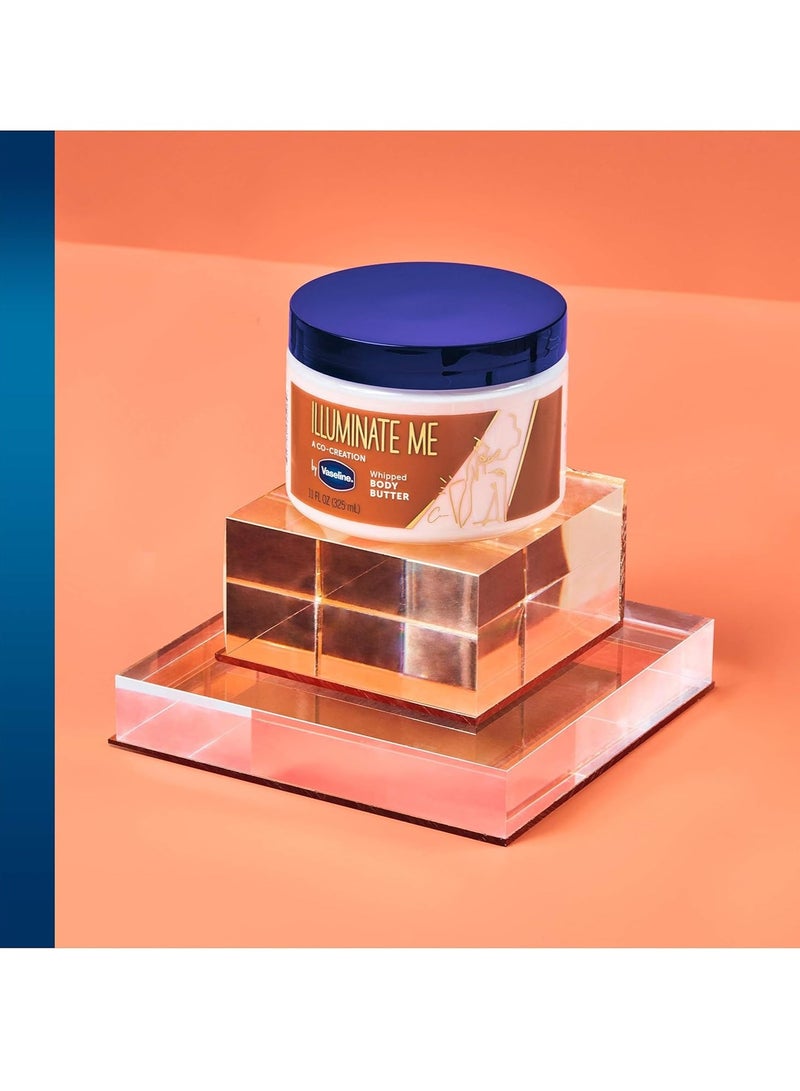 فازلين زبدة الجسم Illuminate Me مصممة خصيصًا للبشرة الغنية بالميلانين، زبدة الجسم المخفوقة توفر ترطيبًا لمدة 24 ساعة للبشرة الجافة 11 أونصة - Image 2