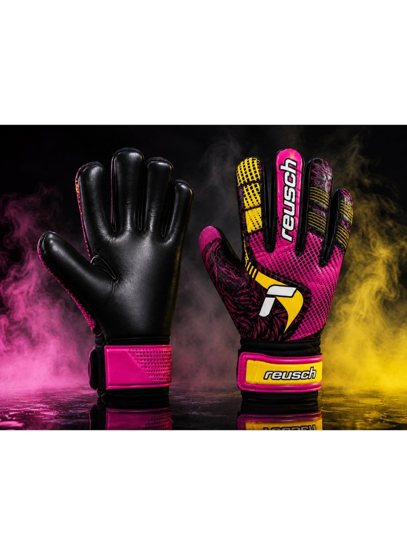 روش جوانتي حارس مرمى روش (Reusch) بتصميم احترافي – قبضة قوية وتحكم ممتاز في الكرة - Image 1