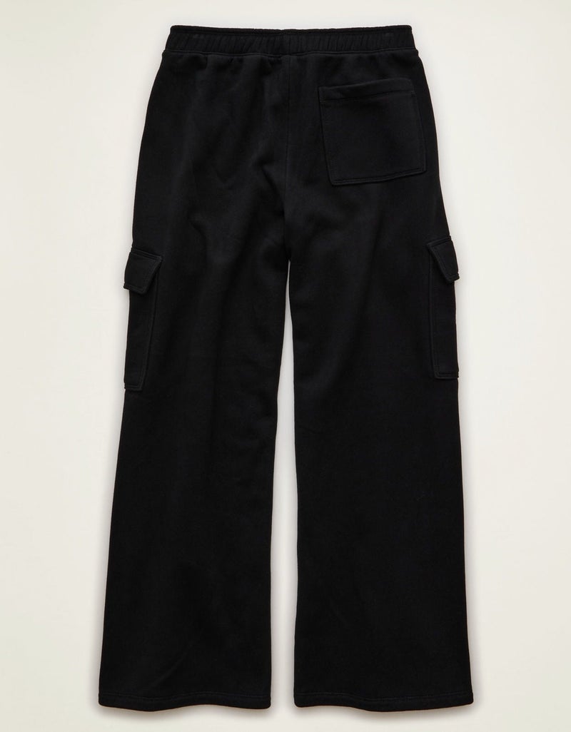 American Eagle AE Everyday Luxe Cargo Wide-Leg Sweatpant - Image 5