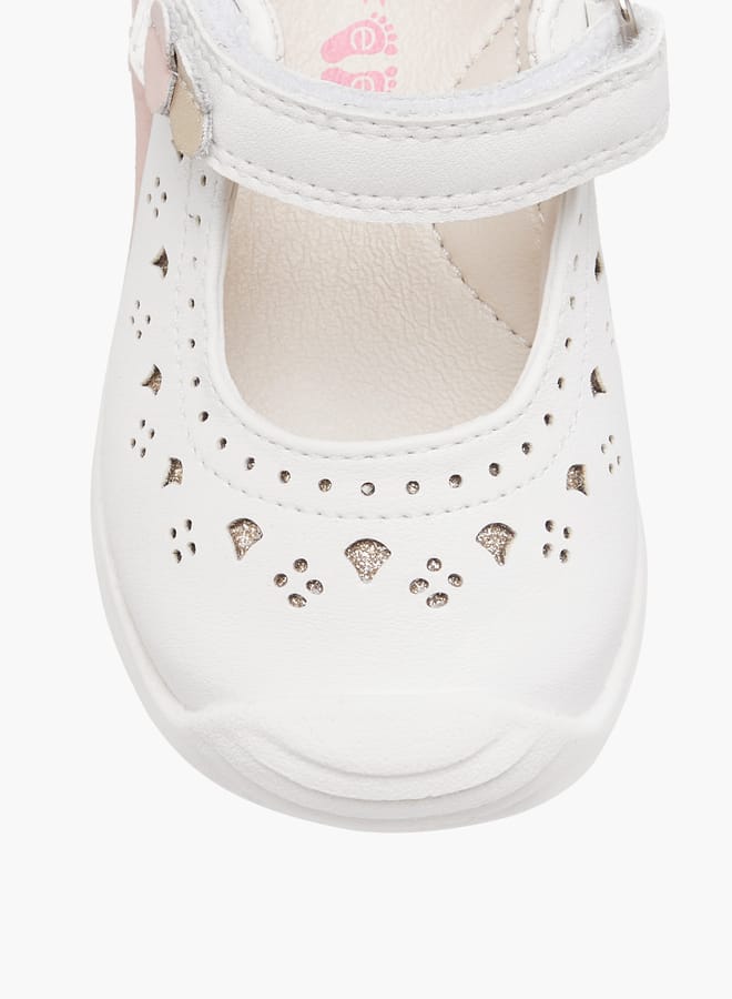 Barefeet Girls Cut-Out Detail Mary Jane Shoes  - Image 4