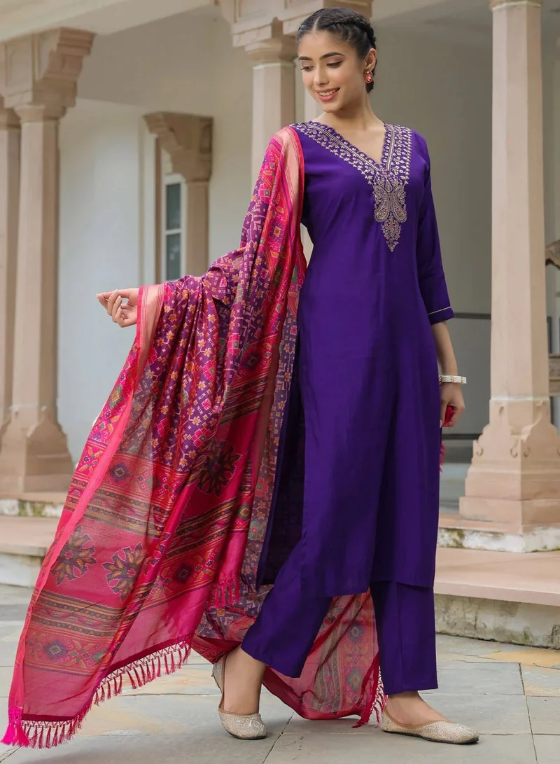 PRIYA’S PANACHE Purple Women's Muslin Straight Fit Kurta & Pant Set with Zari Embroidery & Patola Print Dupatta | Ethnic Wear for Women | Best Price UAE
