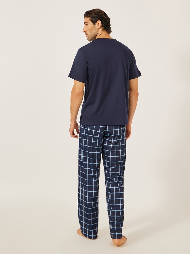 Styli Styli Unwind Solid Henley Neck T-Shirt and Checked Pyjama Set  - Image 4