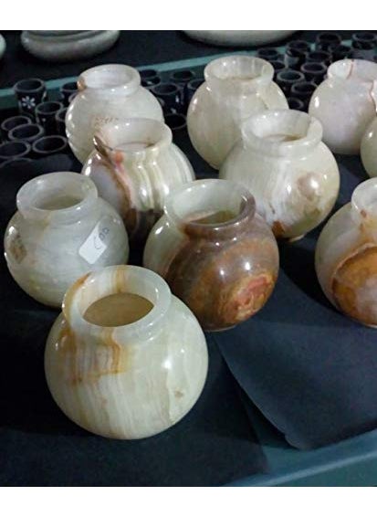 R&M - RM Onyx Stone Kalash Pot for Home Puja Place Decoration Festive Season Gift by Rameshwaram Marble - Image 1