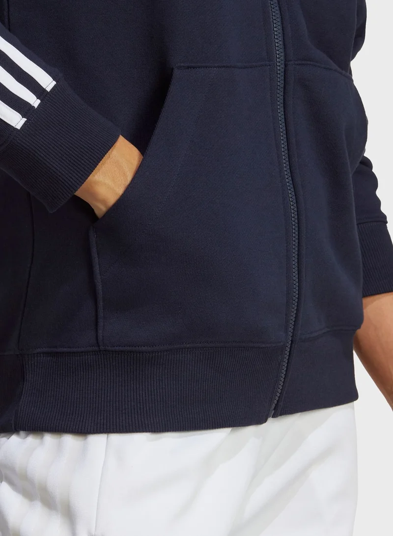 adidas هودي اسينشال من قماش تيري الفرنسي مزين بـ 3 خطوط