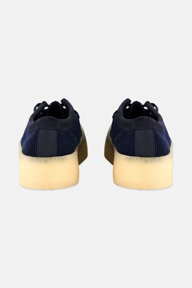 clarks Women Standard Wallabee Cup Lace Up Shoes, Navy  - Image 2