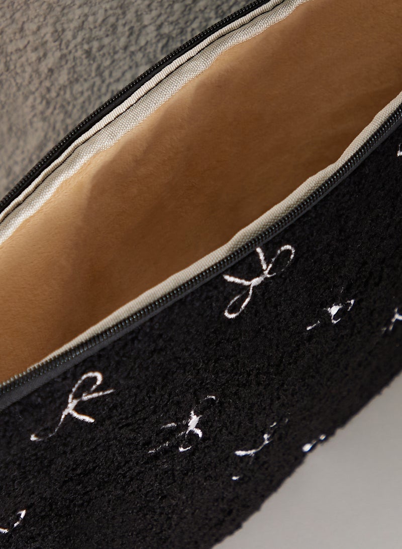 Ginger Bow Detail Laptop Case - Image 4