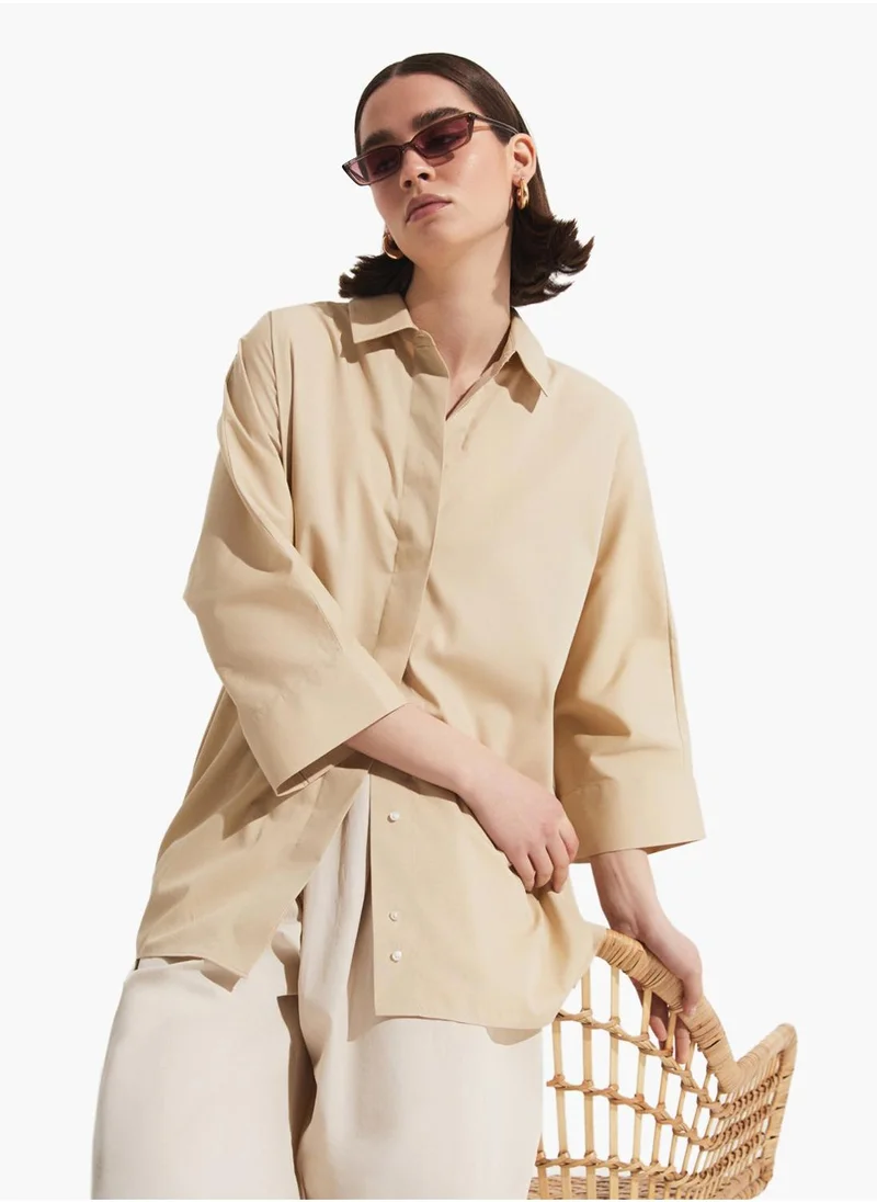 JUNE Essential Button Down Shirt