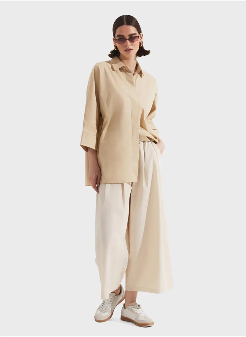 JUNE Essential Button Down Shirt