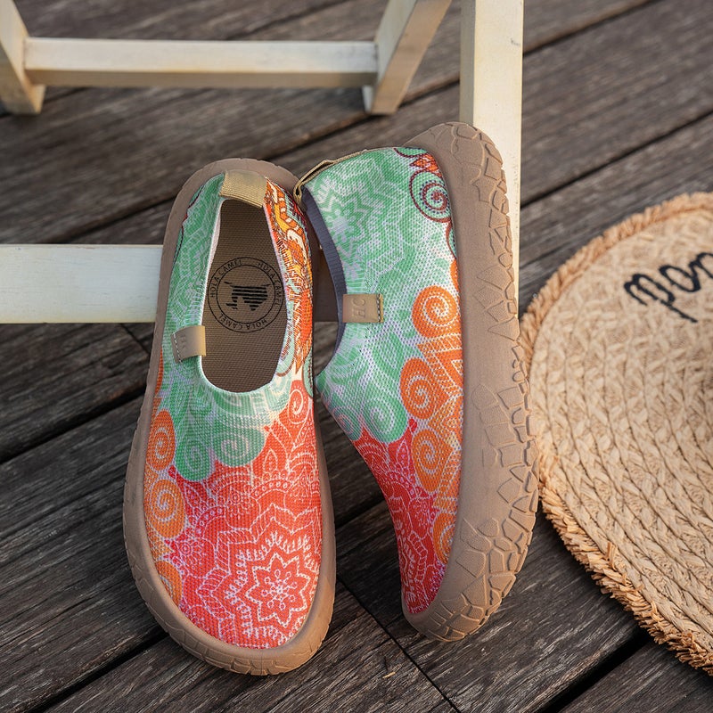 Women's Breathable Lightweight Slip-On Walking Shoes - Image 3