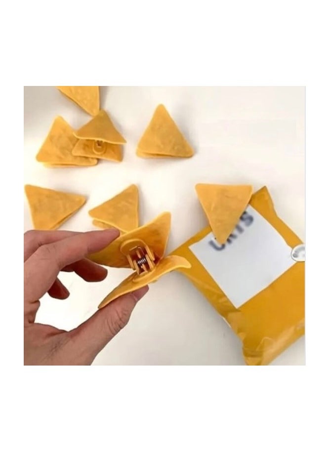 Generic - Set Of 4 Triangle Shaped Potato Chips Clips Tortilla Chips Clips For Keeping And Sealing Potato Chips Bag Tortilla Bag Or Snack Bag Important Clip In Home Kitchen Supplies Orange - Image 1