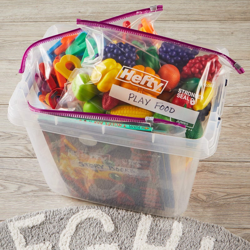 Hefty Slider Jumbo Storage Bags, 2.5 Gallon Size, 3 Boxes of 15 Bags (45 Total) - Image 4