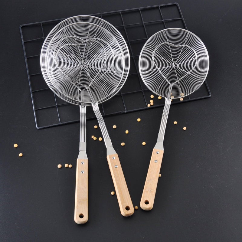 Commercial Grade Stainless Steel Frying Skimmer Spoon Set with Wooden Handle Oil Strainer Ladle Rust Resistant Kitchen Tool 3 Sizes - Image 5