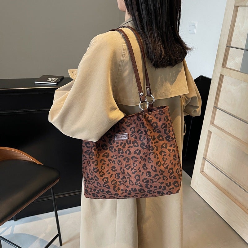 Outer Single Commuter Large Capacity Leopard Print Bag Women'S Shoulder Bag College Students Class Tote Bag - Image 2