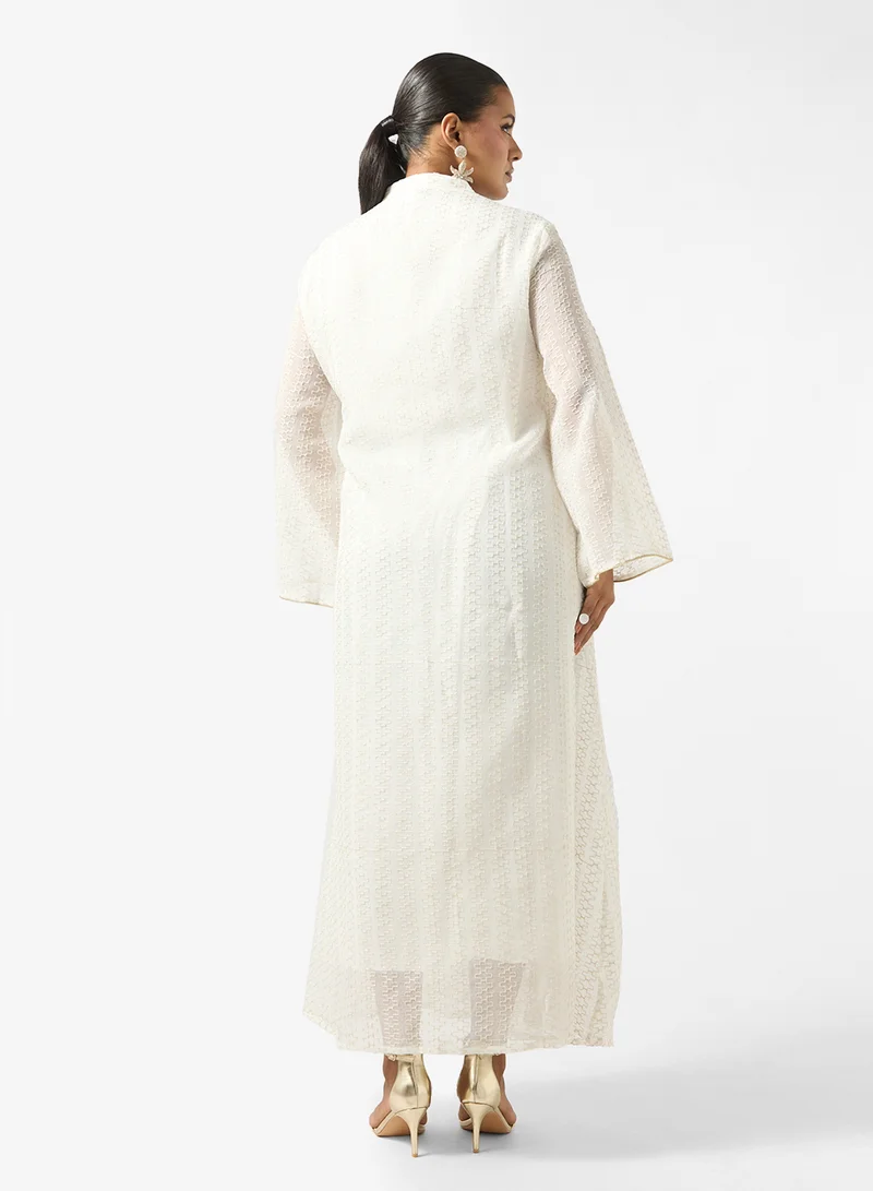 Khizana Embroidered Jalabiya