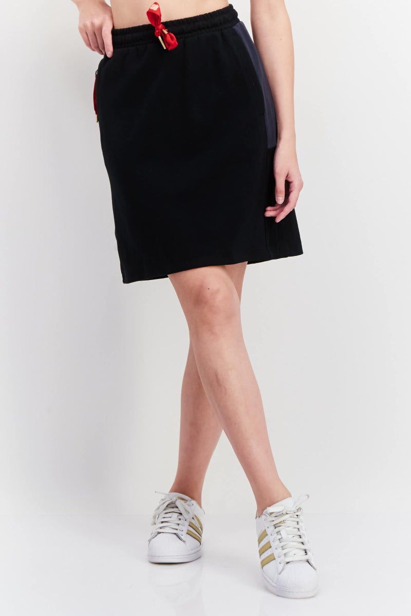 SKECHERS Women Brand Logo Pull On Mini Skirts, Black - Image 1