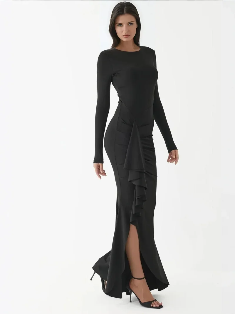 زوبعة فستان طويل بأكمام طويلة وشق مكشكش