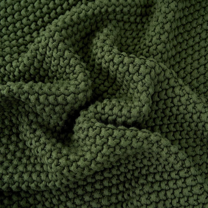Longhui bedding لحاف منسوج بخيوط سميكة بلون أخضر زيتوني، خفيف الوزن، من مادة القطن العضوي بنسبة 100%، مناسب للأريكة أو سرير الأطفال أو غرفة الرضع، يتناسب مع الطراز الريفي الأنيق والعصري، مقاس 51” × 63”， مع كيس للغسيل مرفق. - Image 4