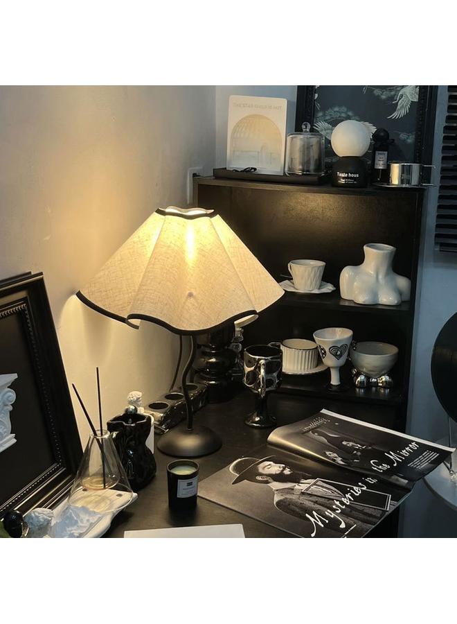 Bluejw Ins Style Modern Simple Table Lamp Bedside Lamp Petal Umbrella Type S-Bar Iron Art Bedroom Atmosphere Lamp Homestay Model Room - Image 4