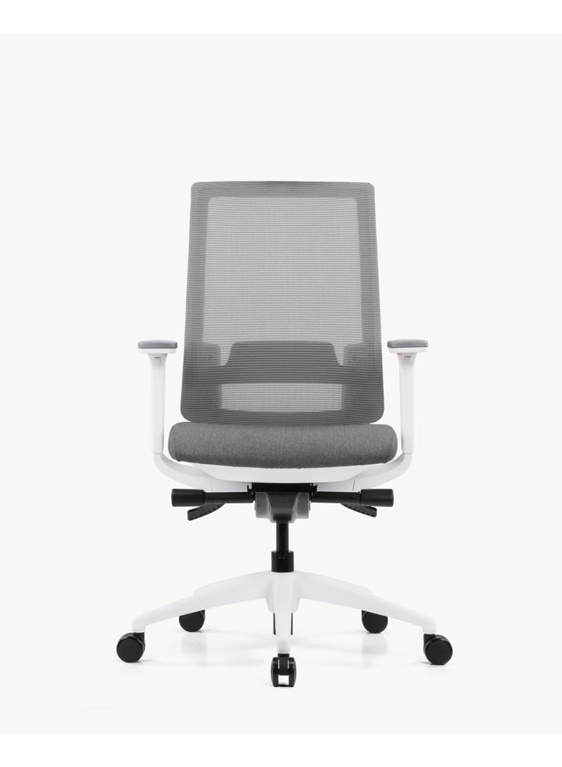 كاليبر كرسي مكتب Kaliber Summit متوسط ​​الظهر بإطار أبيض وظهر شبكي رمادي - دعم قطني قابل للتعديل وبنية متينة - Image 2