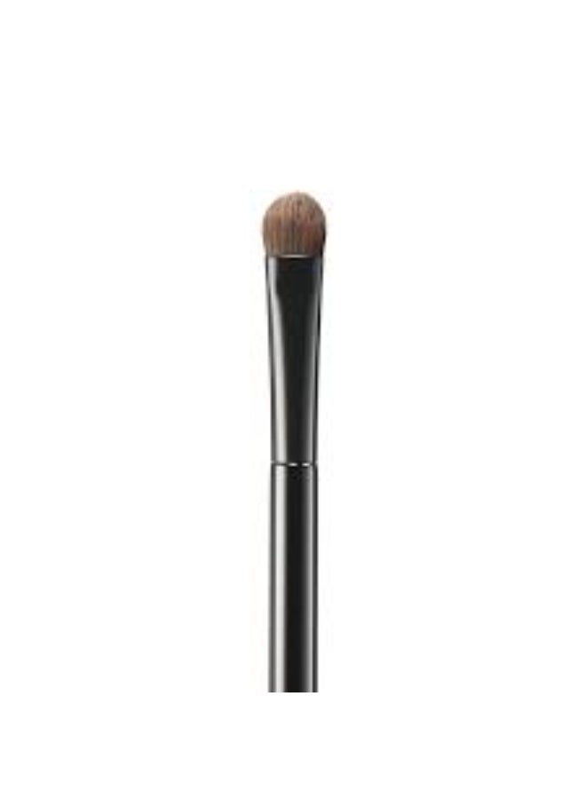 SUQQU Eyeshadow Brush F Small - Image 4
