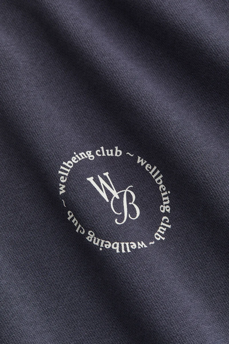 اتش اند ام سويت شيرت