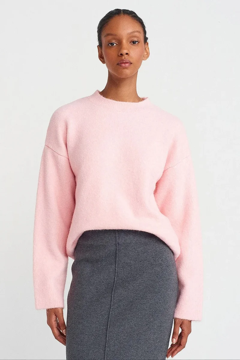 DILVIN Women's Solid Crew Neck Ribbed Sweater