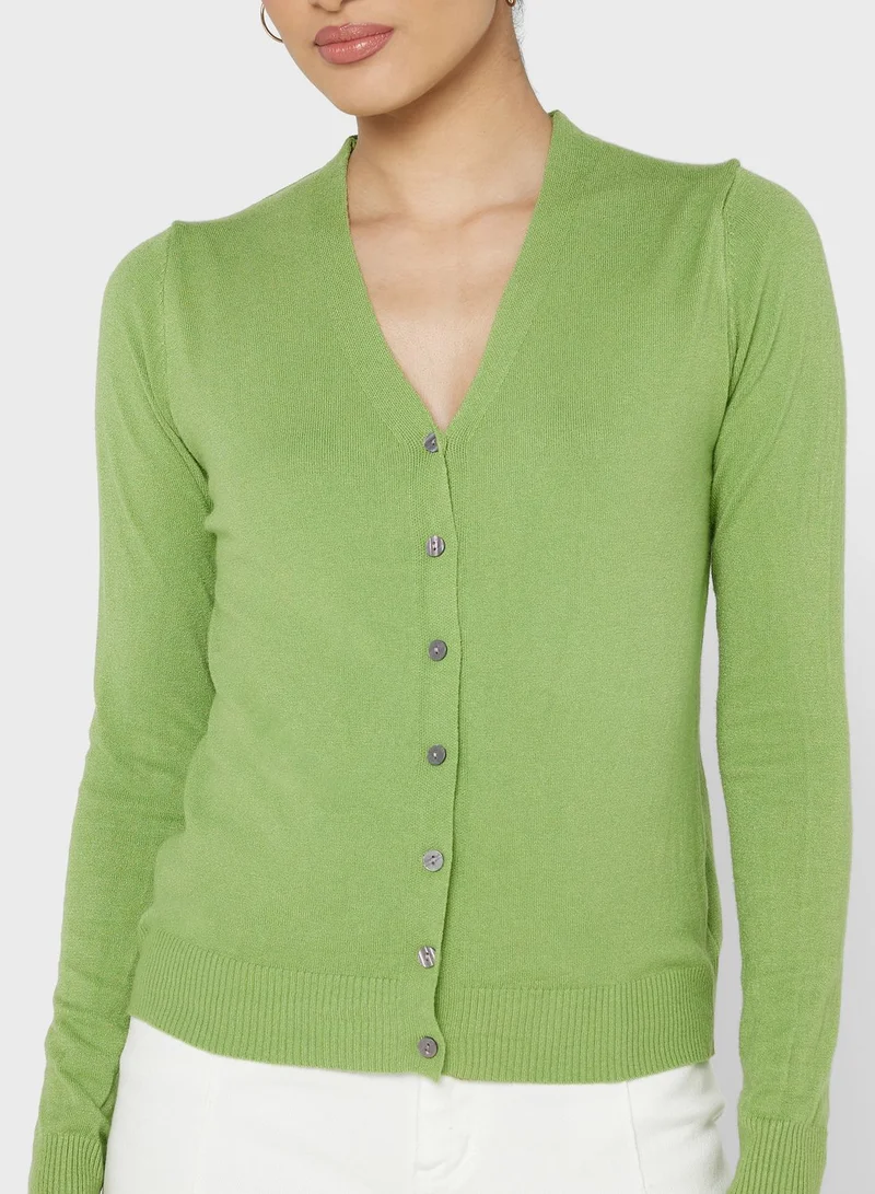 ELLA Classic Buttoned Cardigan