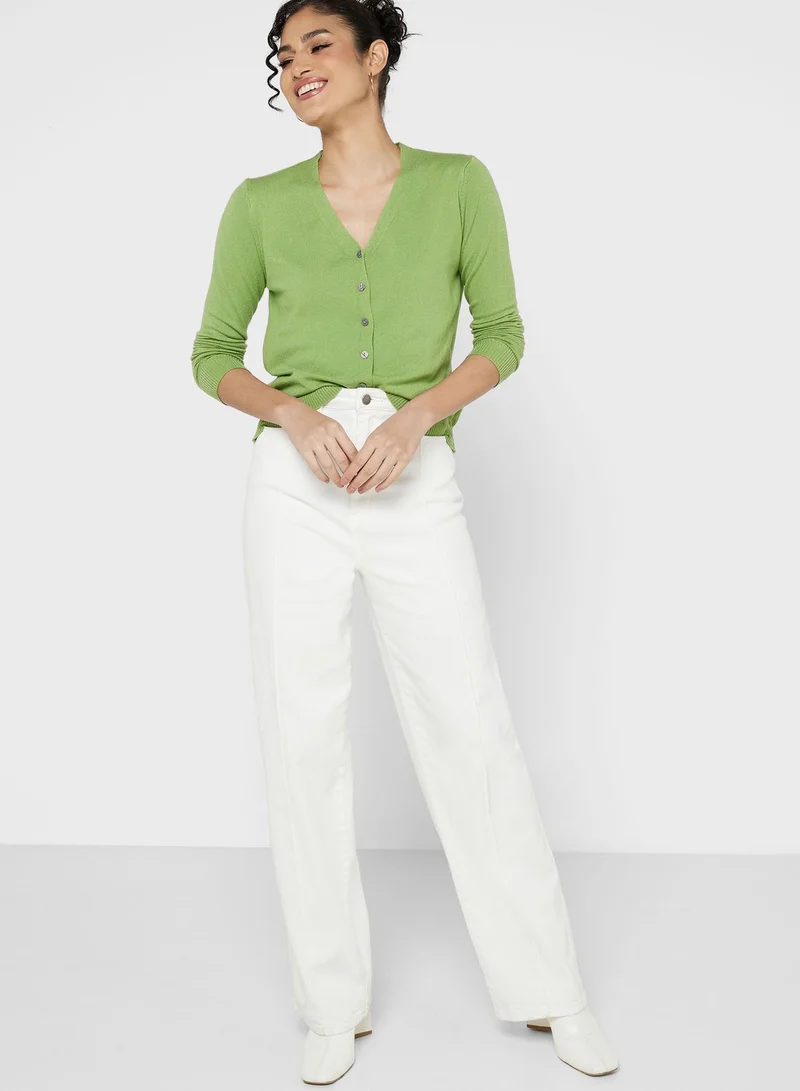 ELLA Classic Buttoned Cardigan