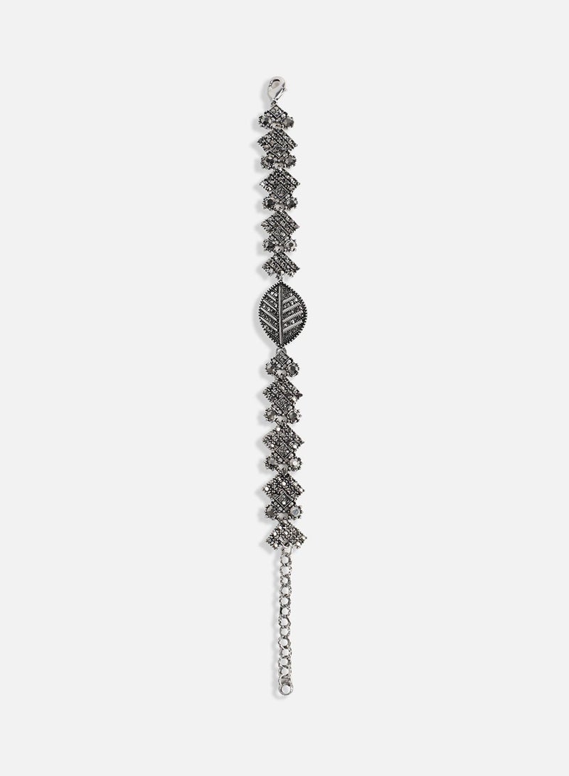 سوهي سوار كريستال على شكل ورقة شجر - فضي  - Image 2