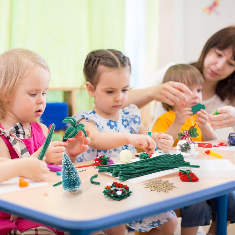 Caydo 200 Pieces Dark Green Pipe Cleaners Craft for St. Patrick's Day Decoration, Fluffy Chenille Stems Bulk for Kids Art Craft Projects, 12 Inch x 6 mm - Image 4