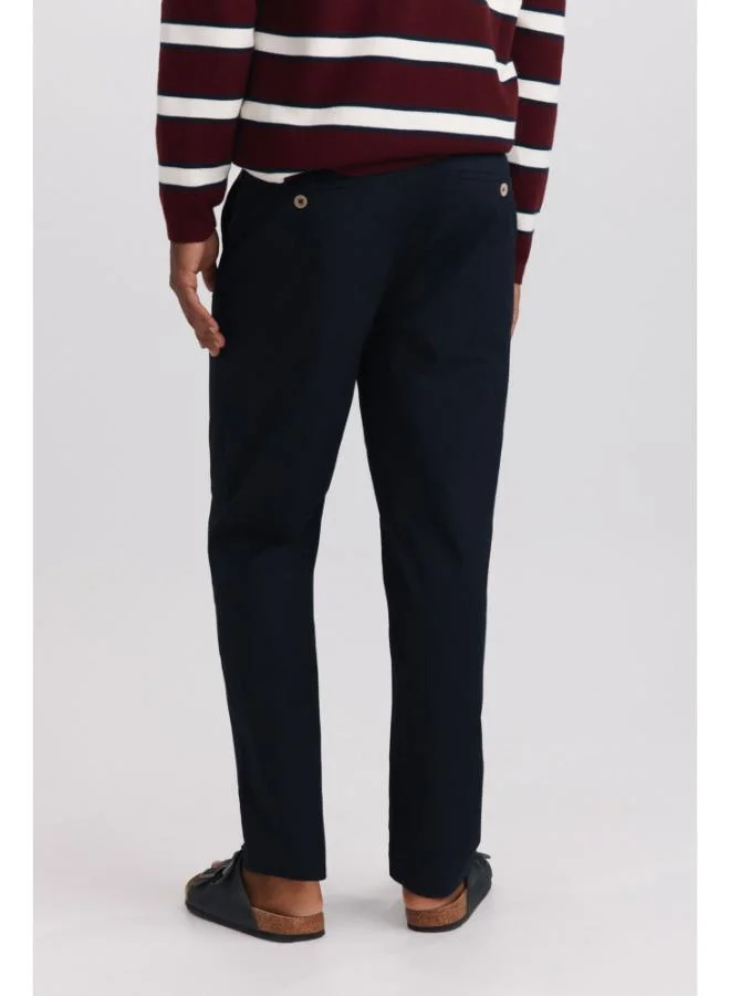 Springfield  Lightweight straight fit trousers for Men | Best Price UAE