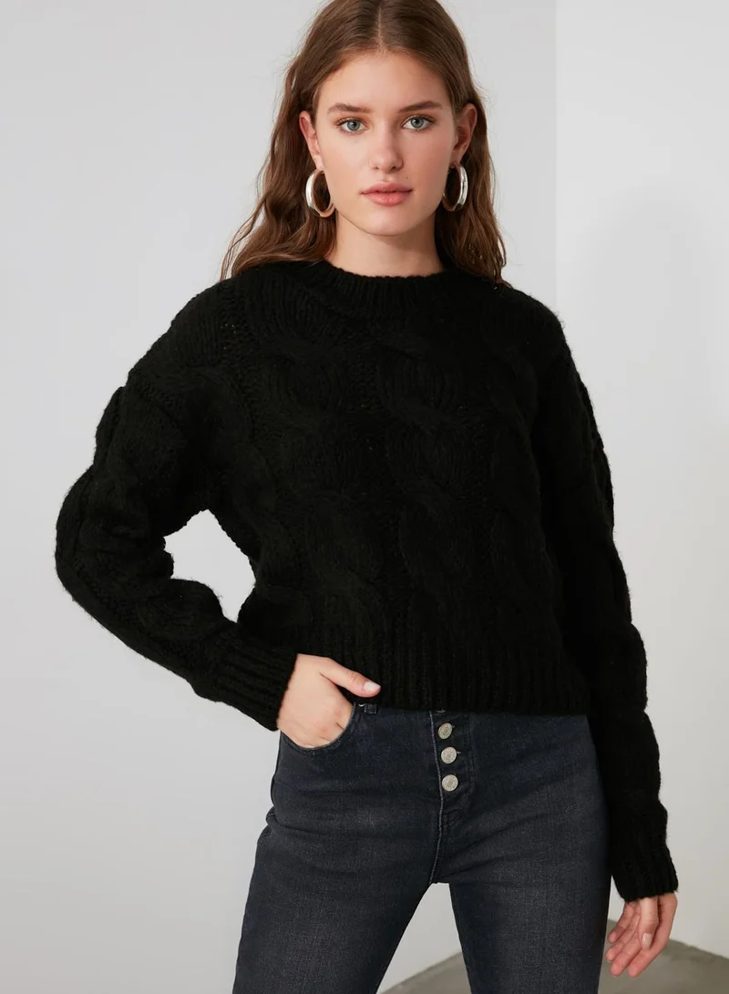 ترينديول Knitted Sweater