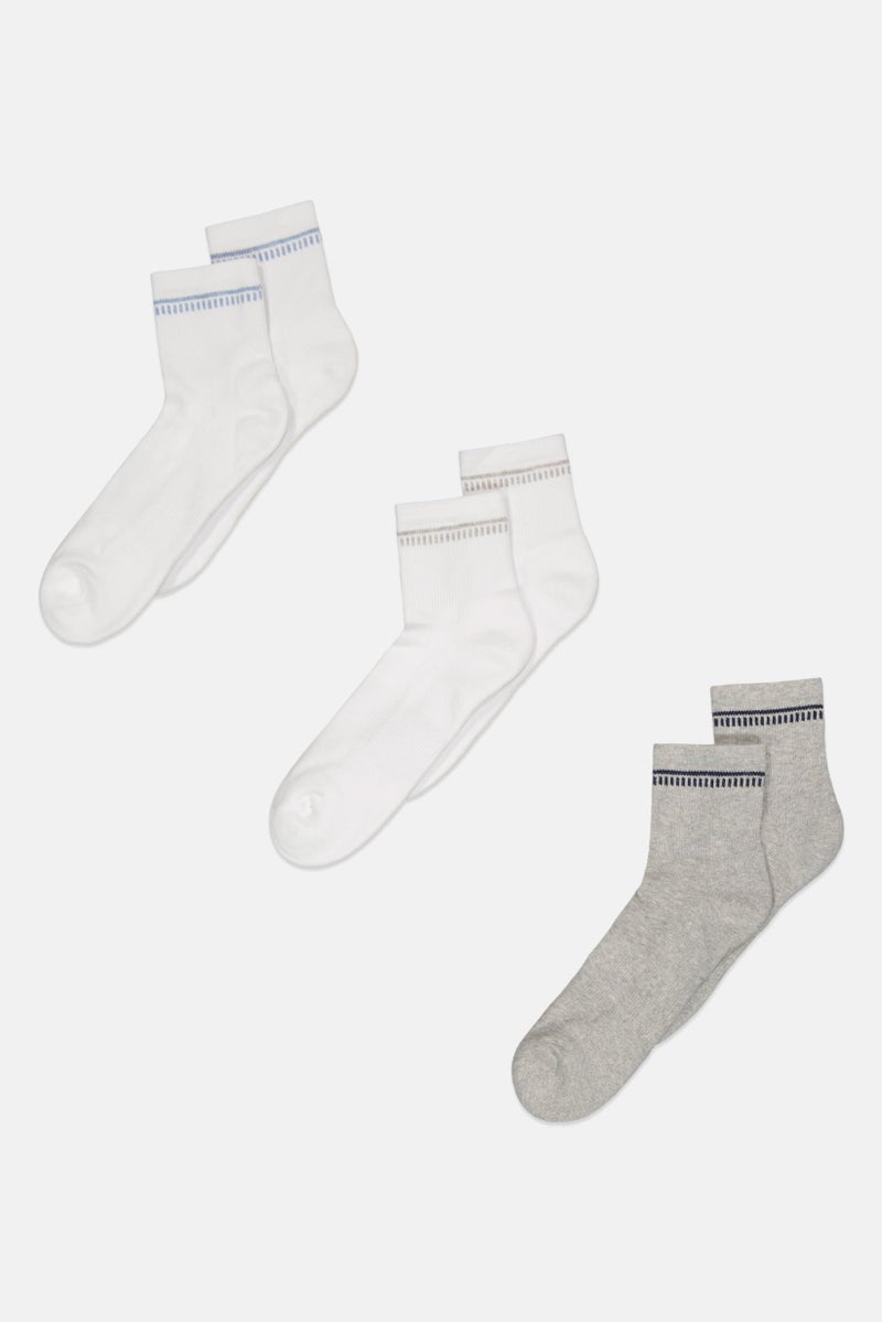 TapouT Men 3 Pairs Textured Mid Length Socks, Multicolor  - Image 2