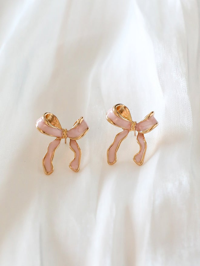 Take Two Bow Decor Earrings - Image 3