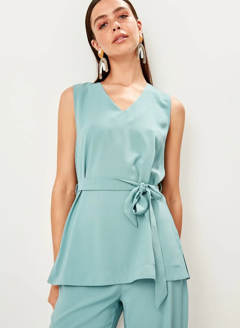 trendyol Tie Waist Sleeveless Top