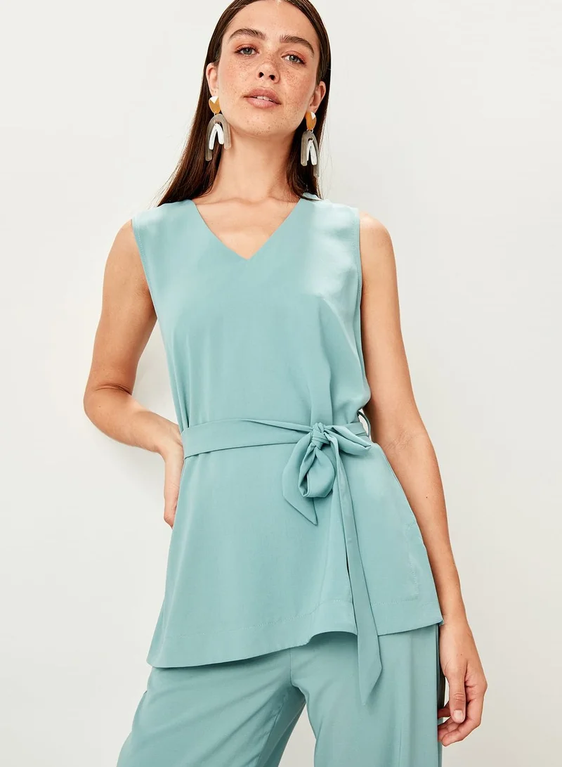 trendyol Tie Waist Sleeveless Top