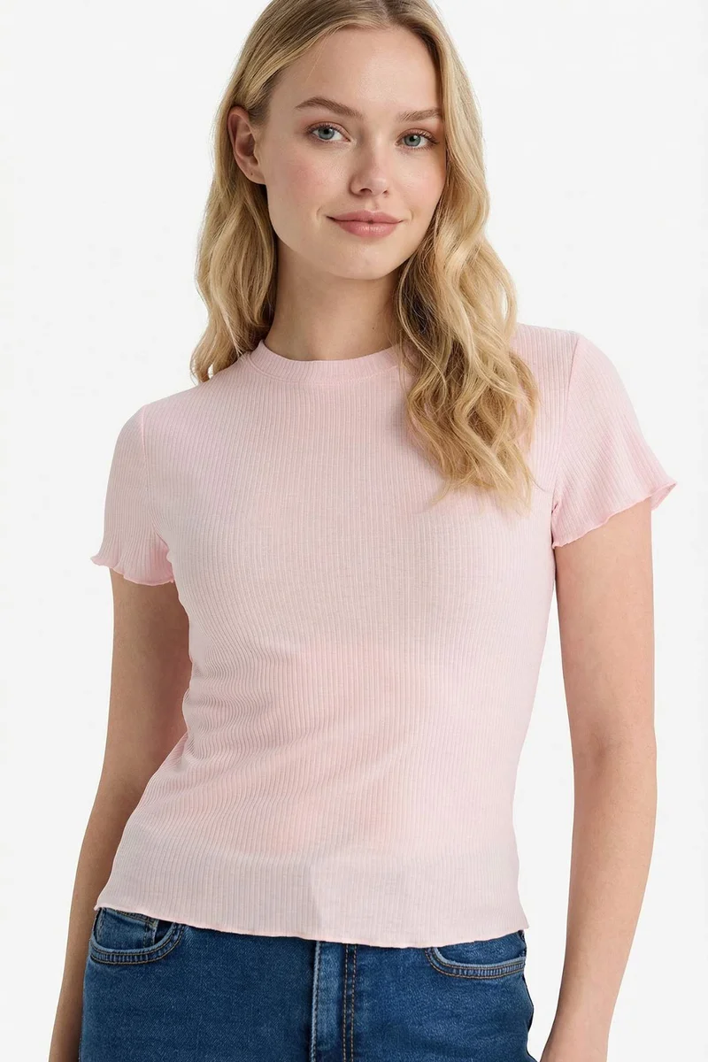 ديفاكتو Slim Fit Crew Neck Camisole Short Sleeve T-Shirt